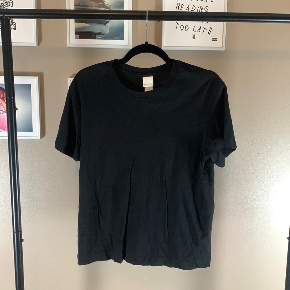 Plain black tee
